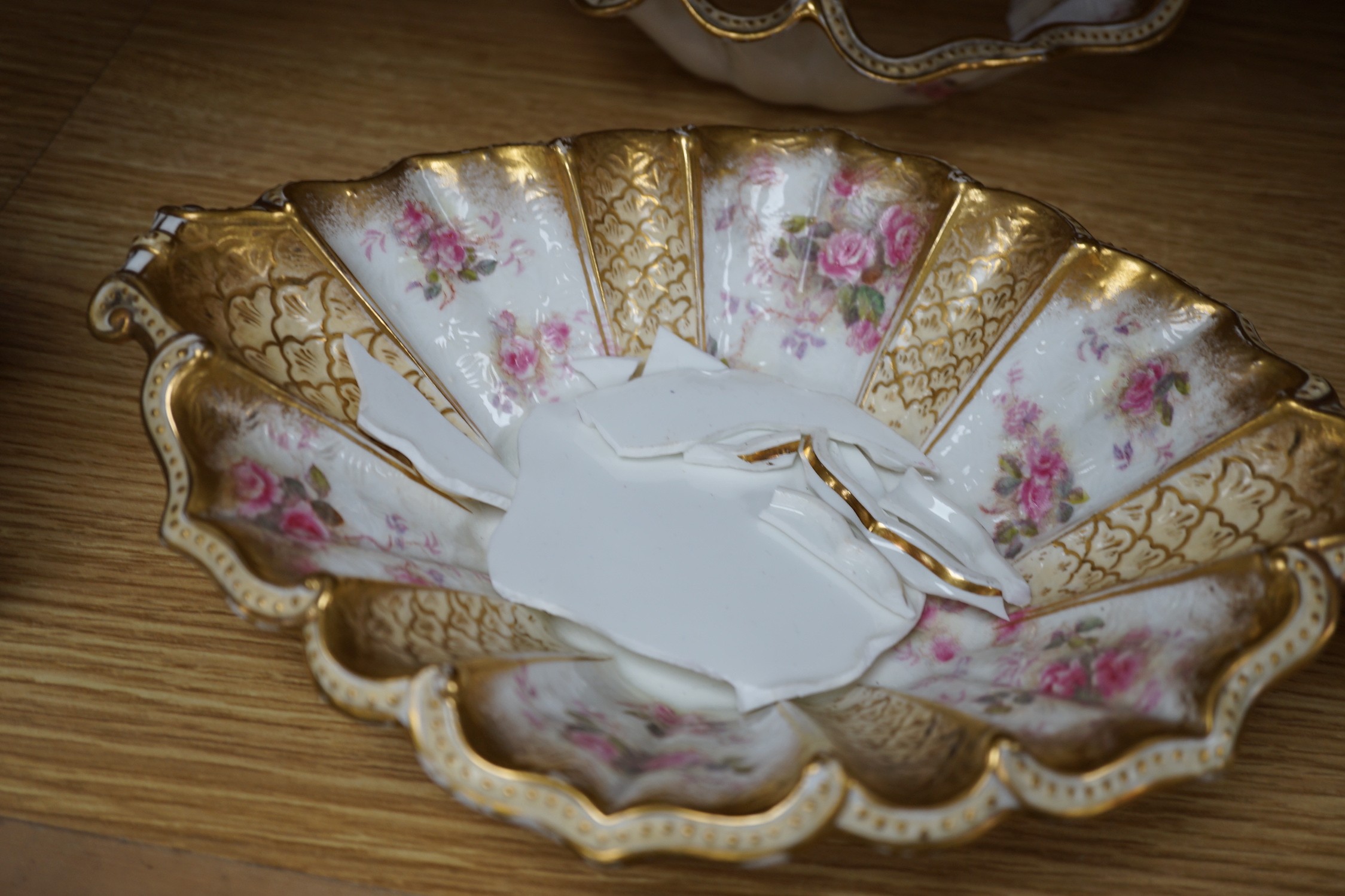 A selection of George Jones and Sons ‘Chrysanthemum’ wares, together with George Jones and Sons crescent China wares